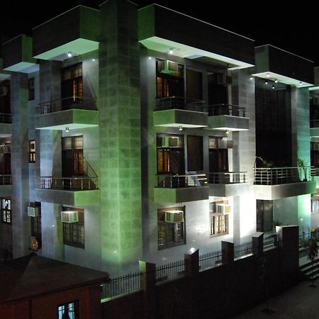 The Urmi Hotel Haridwar Exterior photo